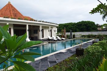 Villa Amari Mataram Bagian luar foto